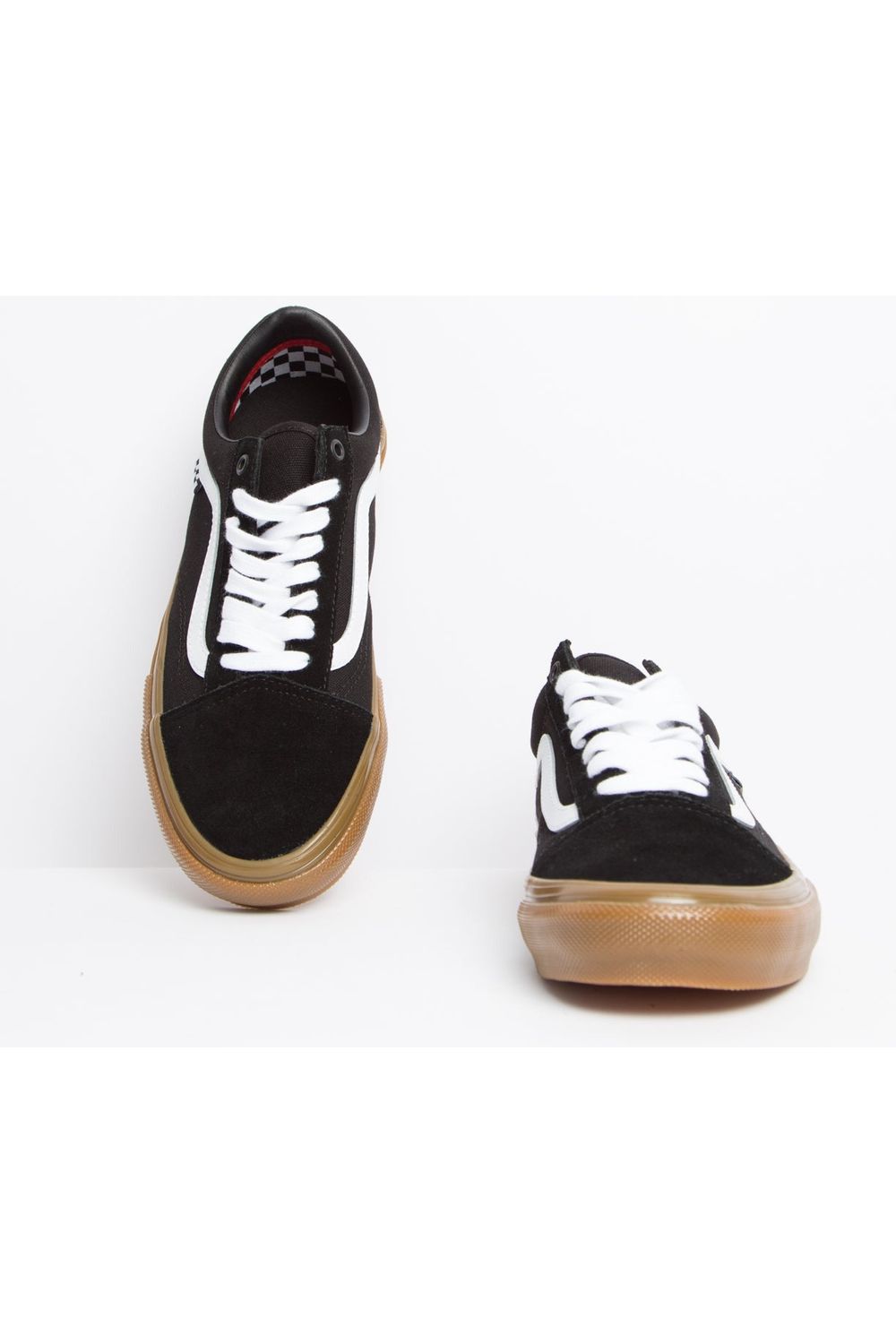 Vans old skool black gum 2024 sole uk